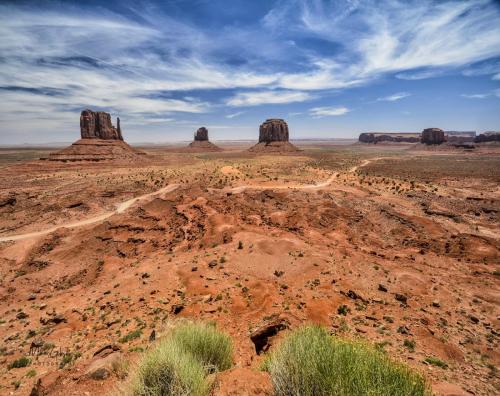 Monument-Valley-Navajo-Tribal-Park-Utah-12