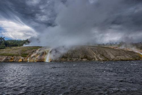 Yellowstone geysers 9 x