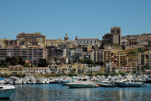 sciacca harbour